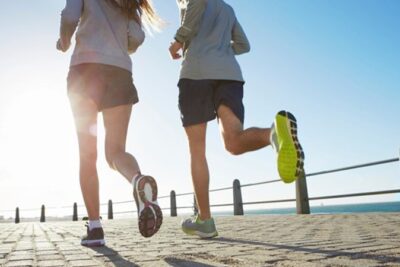 6 công dụng tuyệt vời của đông trùng hạ thảo với sức khỏe con người