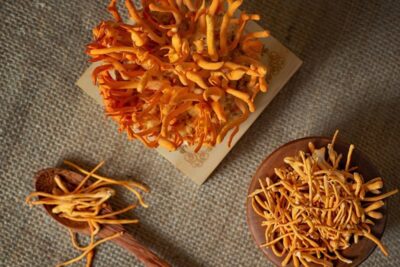 Những loại đông trùng hạ thảo bạn cần biết và mua hàng chất lượng